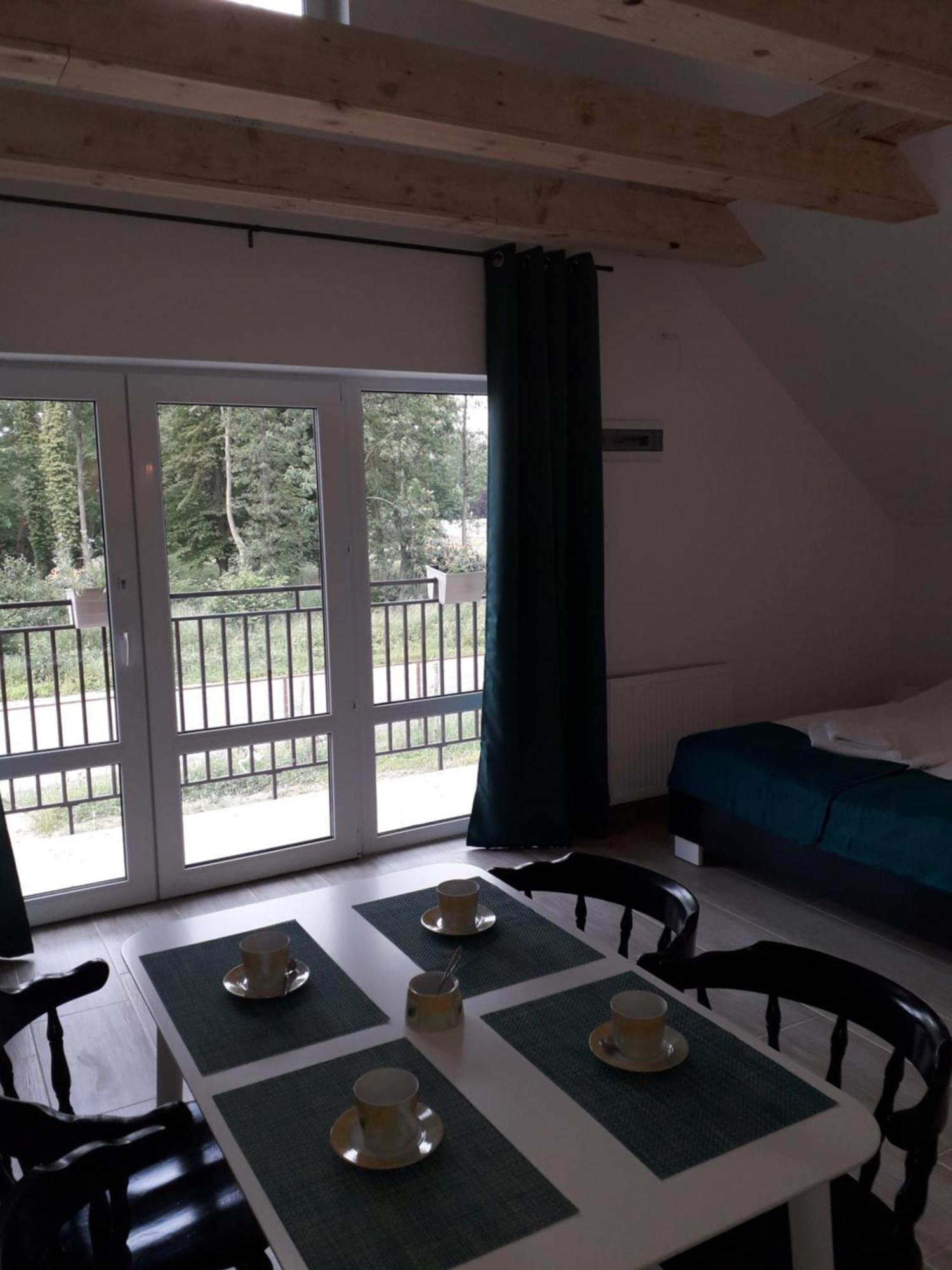 Paprotowka Apartament Wiosenny Paprotno Экстерьер фото